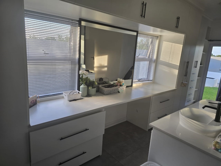 3 Bedroom Property for Sale in Aston Bay Eastern Cape
